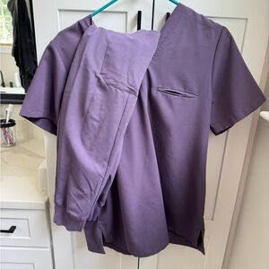 Women’s mandala scrub set